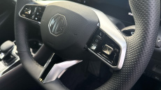 MG HS 1.5 T-GDI Trophy 5dr DCT Petrol Hatchback